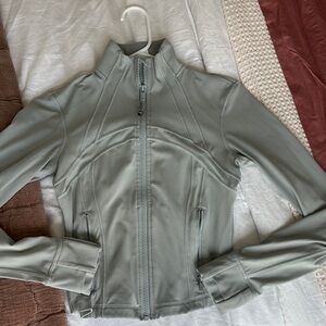 Lululemon Athletica Gray Bomber Jacket Sporty Relaxed Fit